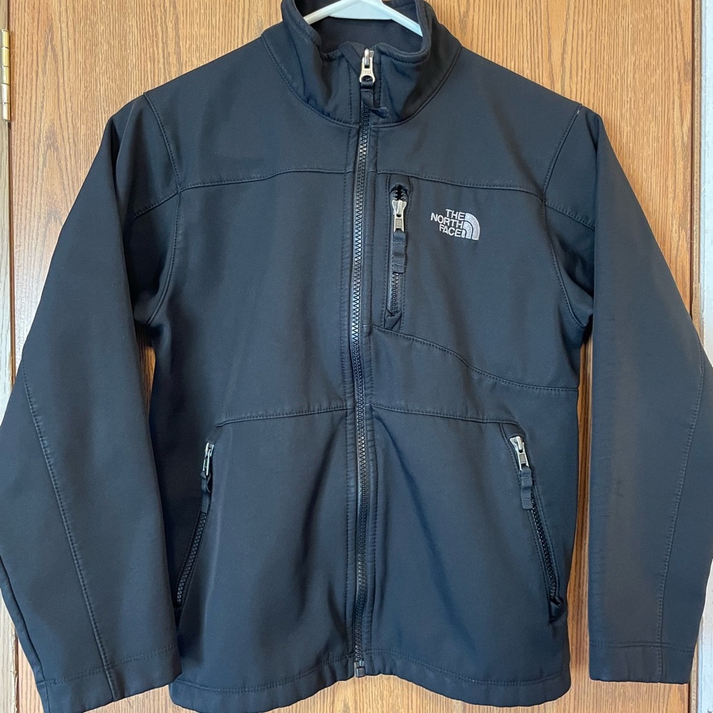 The North Face Black Softshell Jacket Boy’s size M